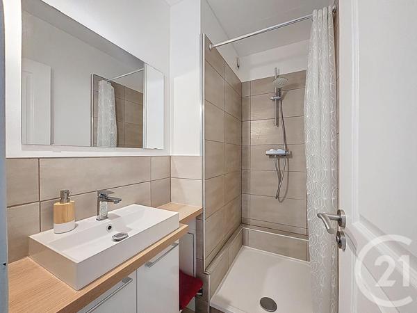 Appartement T6 à vendre  6 pièces - 119,56 m2 MARSEILLE - 13009