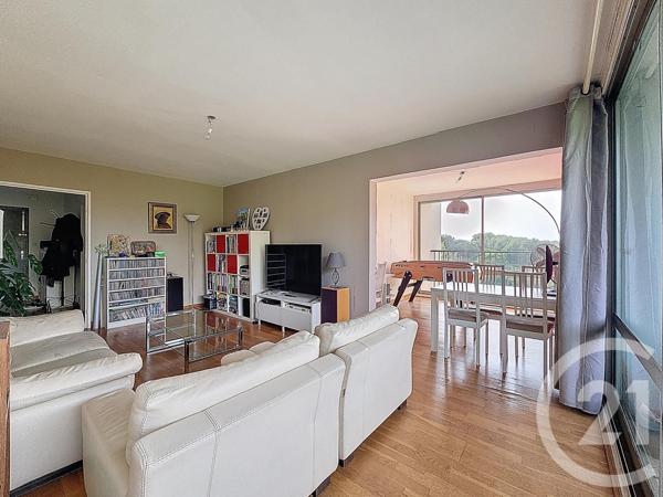 Appartement T6 à vendre  6 pièces - 119,56 m2 MARSEILLE - 13009