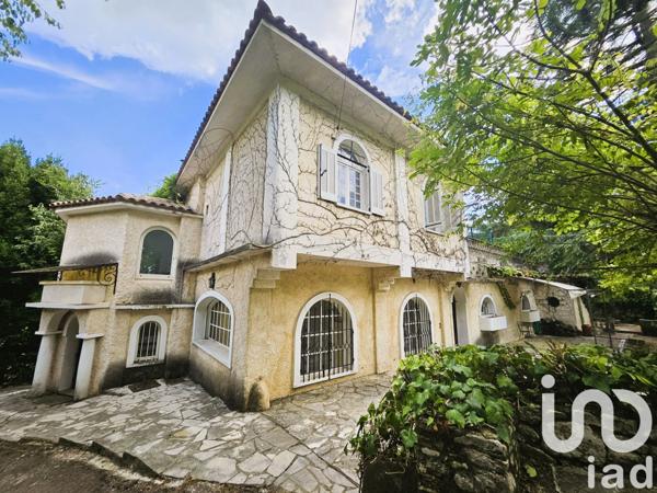 Maison à vendre 10 pièces 240 m² Montauroux