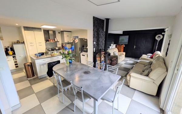 Maison à vendre    4 pièces • 121 m2 Bourg-lès-Valence