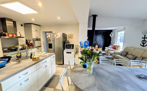 Maison à vendre    4 pièces • 121 m2 Bourg-lès-Valence