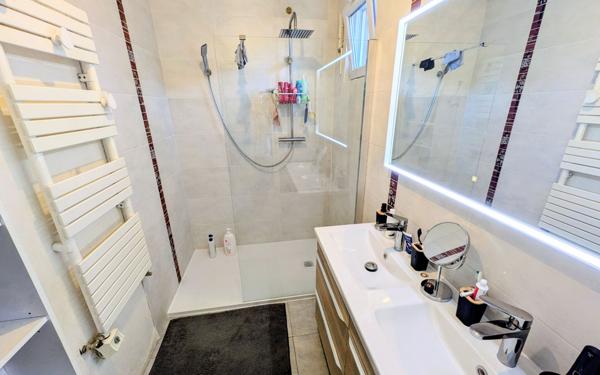 Maison à vendre    4 pièces • 121 m2 Bourg-lès-Valence