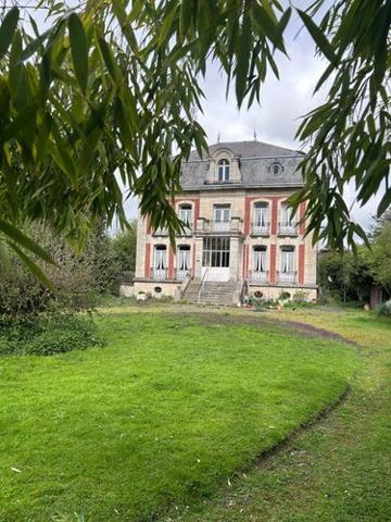 Maison de maître à vendre à Péronne dans la Somme (80200), ref : P0171