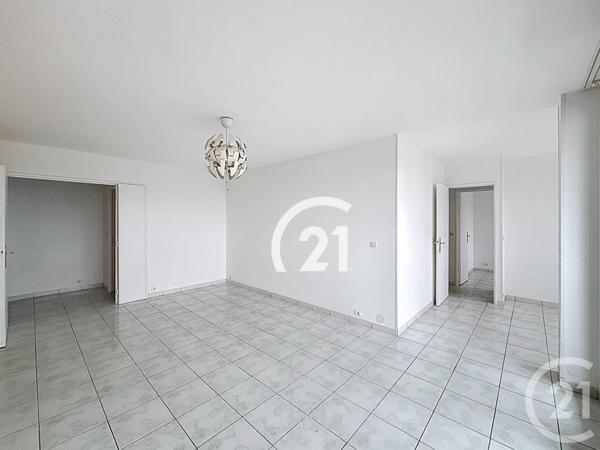 Appartement F5 à vendre  5 pièces - 99,09 m2 VILLIERS LE BEL - 95