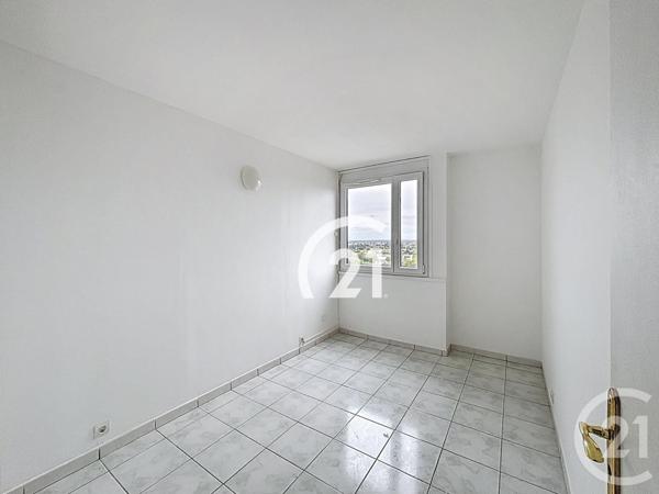 Appartement F5 à vendre  5 pièces - 99,09 m2 VILLIERS LE BEL - 95
