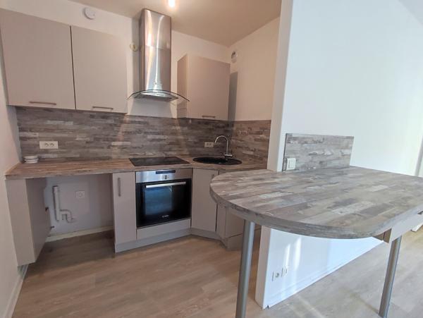 CHARTRES – Appartement 2 pièces 40,46 m² – Proche place des Épars