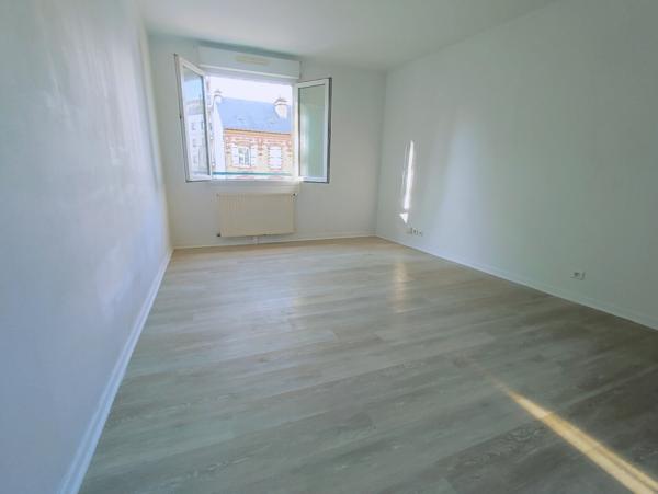 CHARTRES – Appartement 2 pièces 40,46 m² – Proche place des Épars
