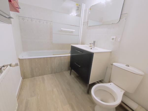 CHARTRES – Appartement 2 pièces 40,46 m² – Proche place des Épars
