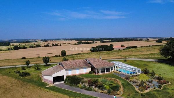 Vente Maison 5 pièces 215 m2 à Auch