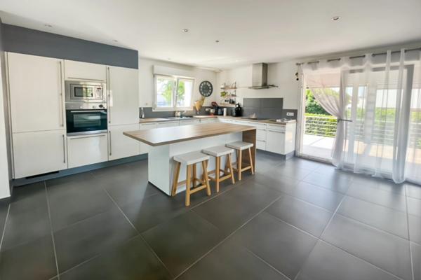 Maison 5 pièces de 135 m² à Pulversheim 68840