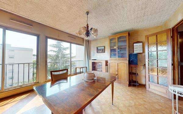 Appartement à vendre    3 pièces • 73,65 m2 Clichy-sous-Bois