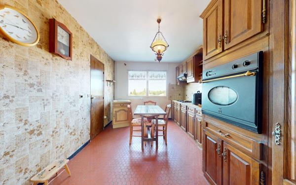 Appartement à vendre    3 pièces • 73,65 m2 Clichy-sous-Bois