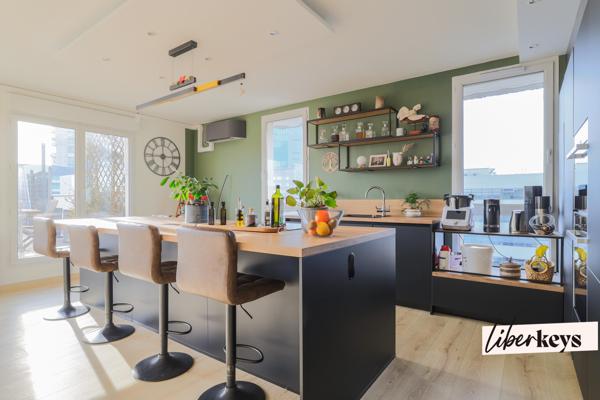 T4 de 105 m² - DERNIER ETAGE – TERRASSE DE 160 m² – FAUBOURG DE ROUBAIX / LILLE EUROPE