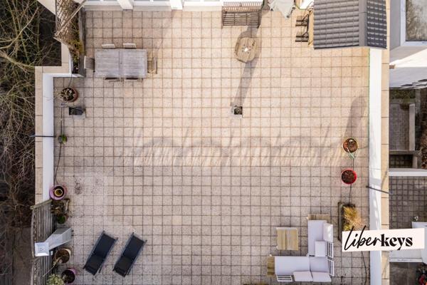 T4 de 105 m² - DERNIER ETAGE – TERRASSE DE 160 m² – FAUBOURG DE ROUBAIX / LILLE EUROPE