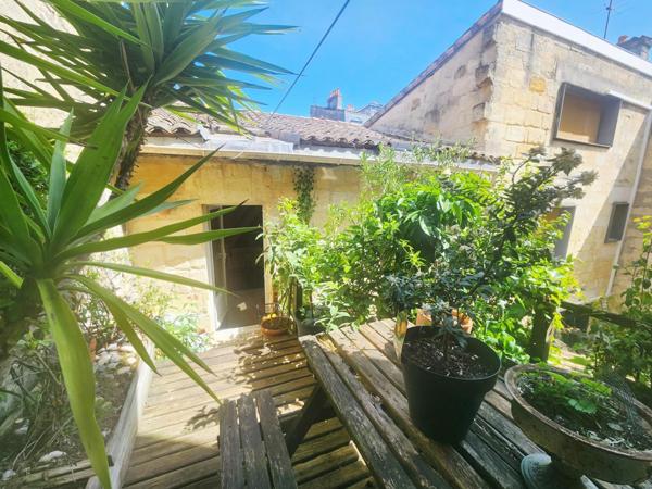 Maison à BORDEAUX, 33300 - 7 pièces 155m²