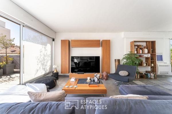 Dernier étage – Marseille 7ème – Vue Mer et Notre Dame de la Garde