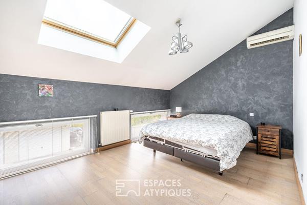 Loft de caractère avec terrasses et piscine dans une ancienne usine