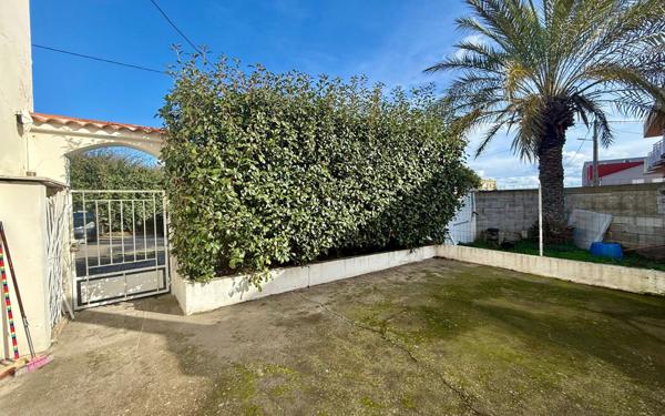 Appartement à vendre    3 pièces • 79 m2 Furiani