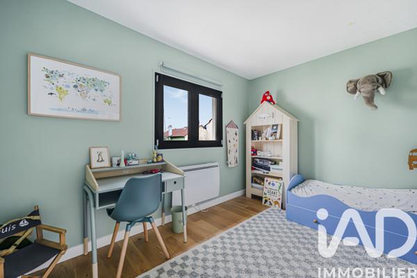 Maison à vendre 8 pièces 178 m² Colombes