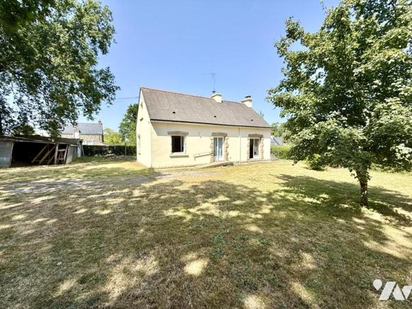 Au calme d'un hameau maison à rénover à fort potentiel !