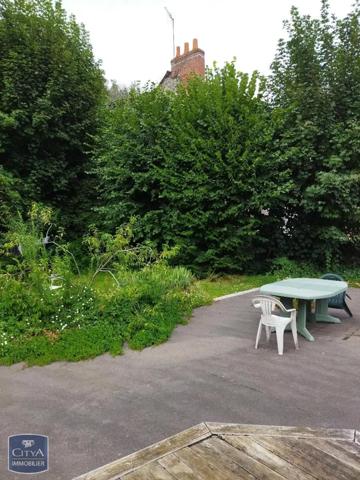 Appartement à louer 2 pièces 77.66m²