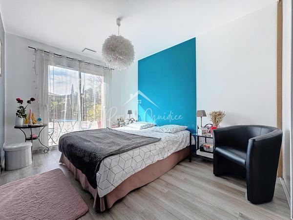 Millau (12100) VILLA DE PRESTIGE TYPE 5 DE 140 M² SUR SON TERRAIN DE 1200 M²