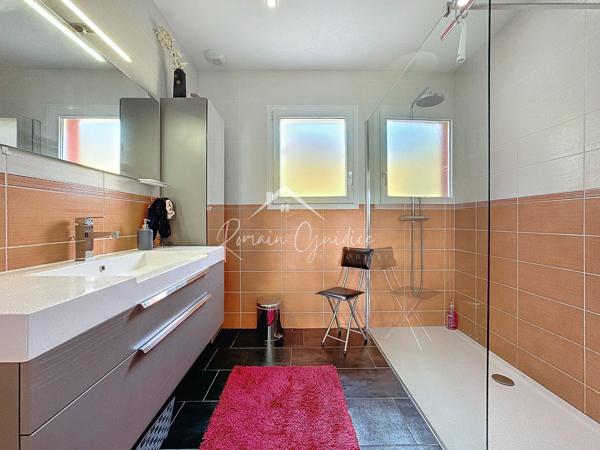 Millau (12100) VILLA DE PRESTIGE TYPE 5 DE 140 M² SUR SON TERRAIN DE 1200 M²