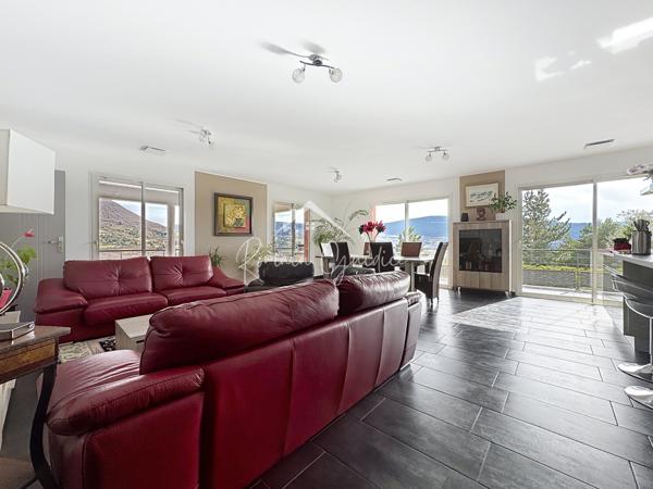 Millau (12100) VILLA DE PRESTIGE TYPE 5 DE 140 M² SUR SON TERRAIN DE 1200 M²