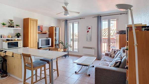 IMMEUBLE - 4 APPARTS DE TYPE 2 LOUES