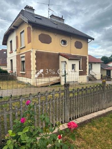 Maison
                                                                                                                                                                                                                                                                                                                        6 pièce(s)                                                                                                                                                                                                          3 chambre(s)                                                                                                                                                                                                          88  m²