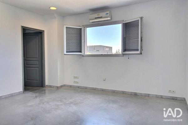 Location bureaux 154 m² Vedène
