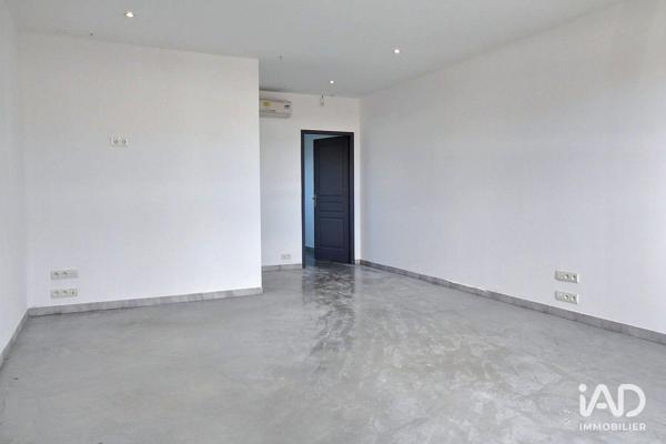 Location bureaux 154 m² Vedène