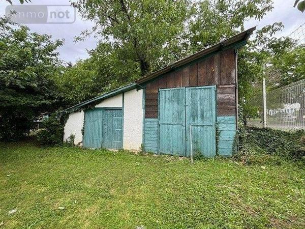 Pavillon à vendre à Saint-Amand-Montrond dans le Cher (18200), ref : 18022/808
