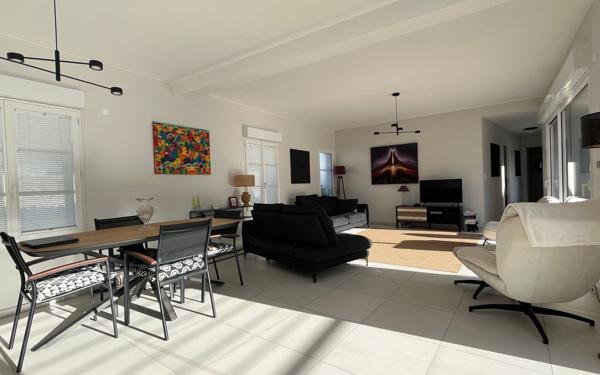 Maison à vendre    5 pièces • 165 m2 La Rochelle