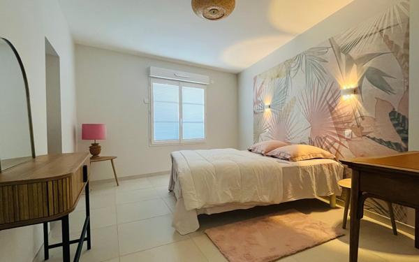 Maison à vendre    5 pièces • 165 m2 La Rochelle