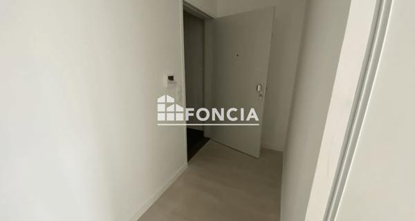 Location Appartement 2 pièces 41.97 m² - Mennecy 91540