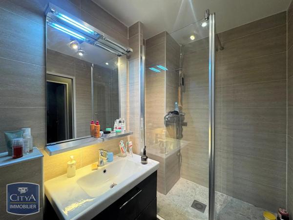 Appartement à louer 2 pièces 59.48m² Marseille 10e Arrondissement (13010)