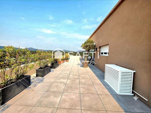 Vue panoramique sur l'Estérel Terrasse de 90m2