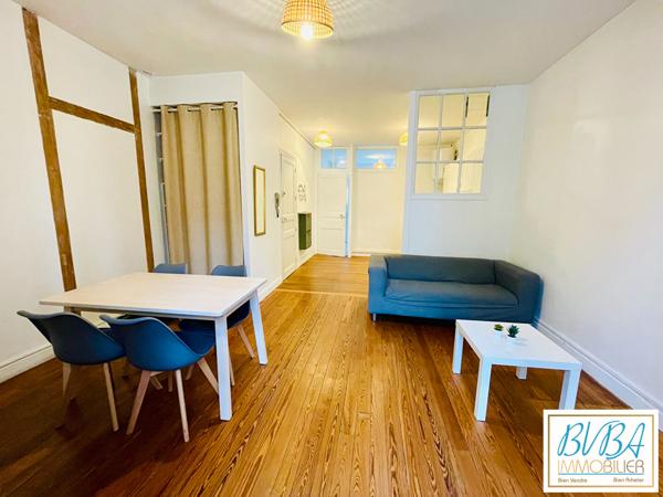 À VENDRE - T2 lumineux et traversant - Quartier Saint-Pasquier-Bellamy , Nantes À VENDRE - T2 lumineux et traversant - Quartier Saint-Pasquier-Bellamy , Nantes
