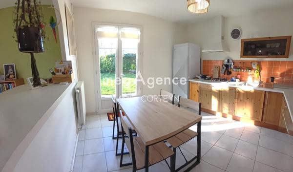 Maison à DOL-DE-BRETAGNE, 35120 - 4 pièces 89m²