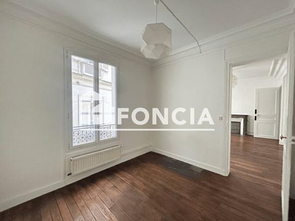 Location Appartement 2 pièces 39.84 m² - 152 AVENUE DE SAINT OUEN Paris 75018