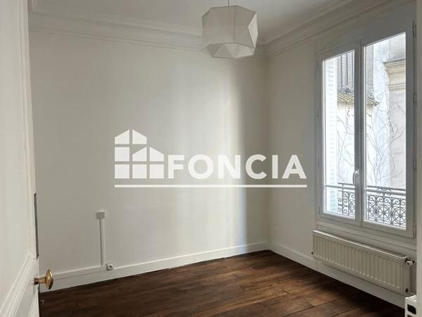 Location Appartement 2 pièces 39.84 m² - 152 AVENUE DE SAINT OUEN Paris 75018