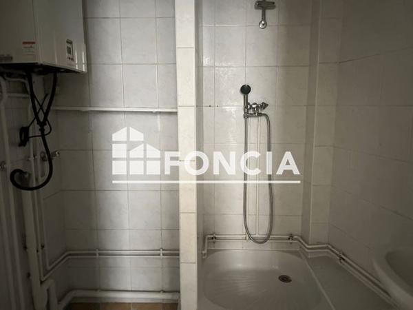 Location Appartement 2 pièces 39.84 m² - 152 AVENUE DE SAINT OUEN Paris 75018