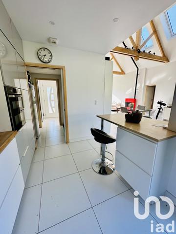 Maison 4 pièces de 92 m² à Gallardon (28320)