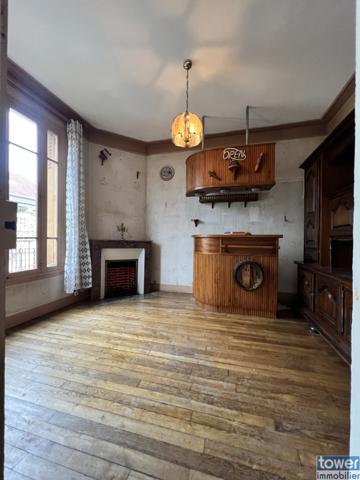 Maison
                                                                                                                                                                                                                                                                                                                        5 pièce(s)                                                                                                                                                                                                          3 chambre(s)                                                                                                                                                                                                          98  m²