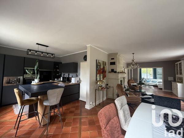 Maison à vendre 8 pièces 166 m² Le Fleix
