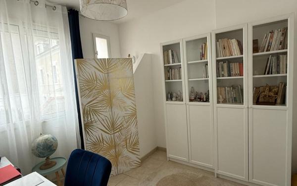 Maison à vendre    4 pièces •  Tours