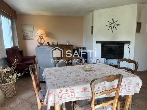 Maison avec une superbe vue à proximité des commerces