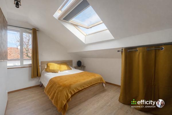 Maison
         5 pièces
        - 164 m² Bien prestige