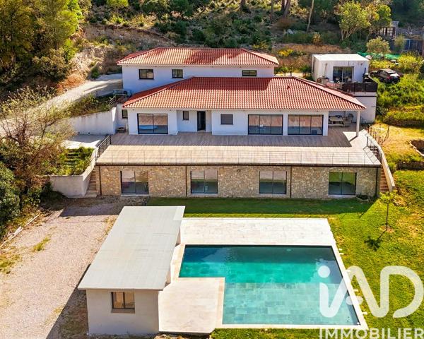 Maison à vendre 7 pièces 330 m² Gémenos